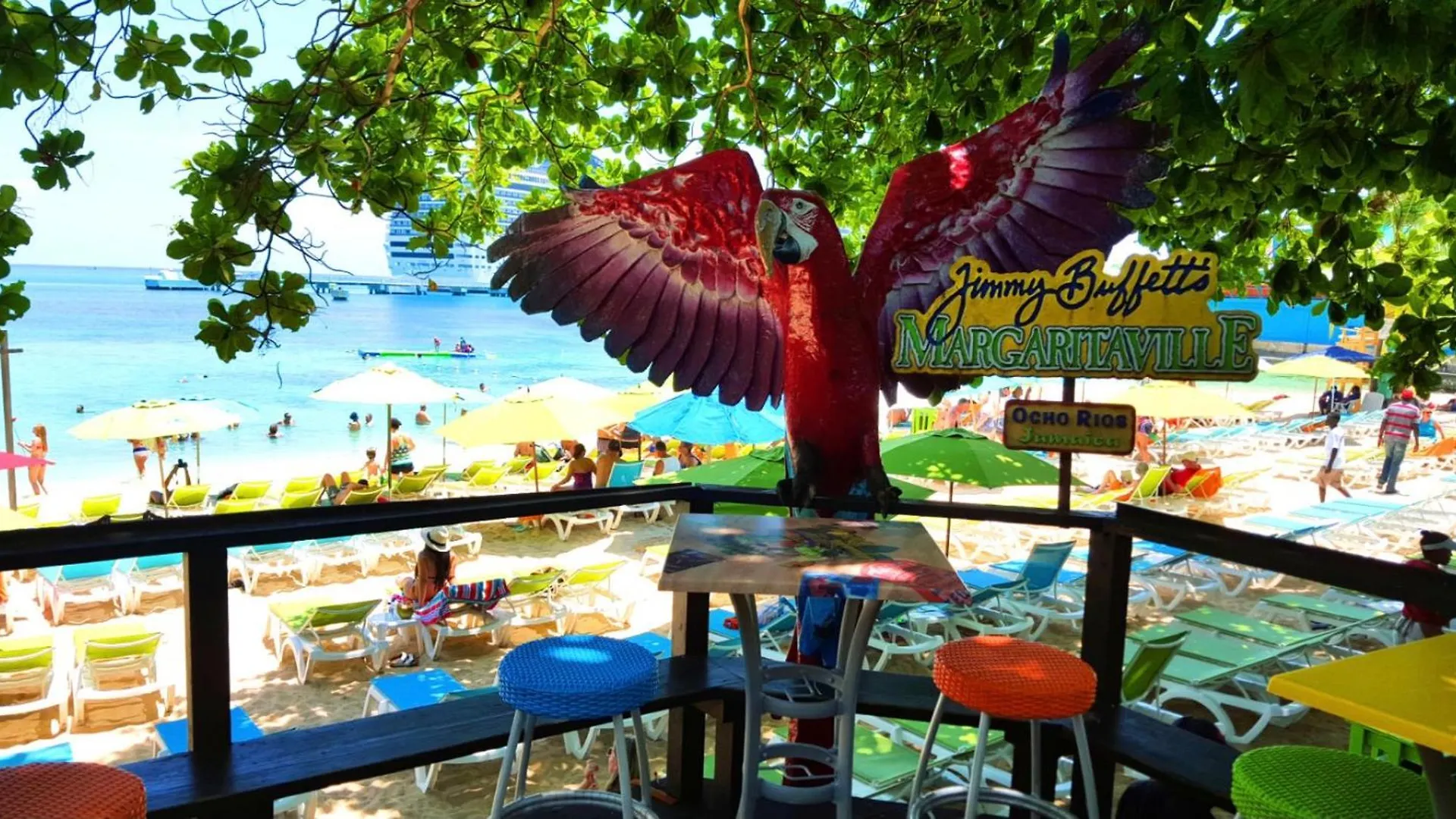 Oceanbreeze Jamaica Penthouse, 7-Minute Walk To Beach Ocho Rios Apartamento